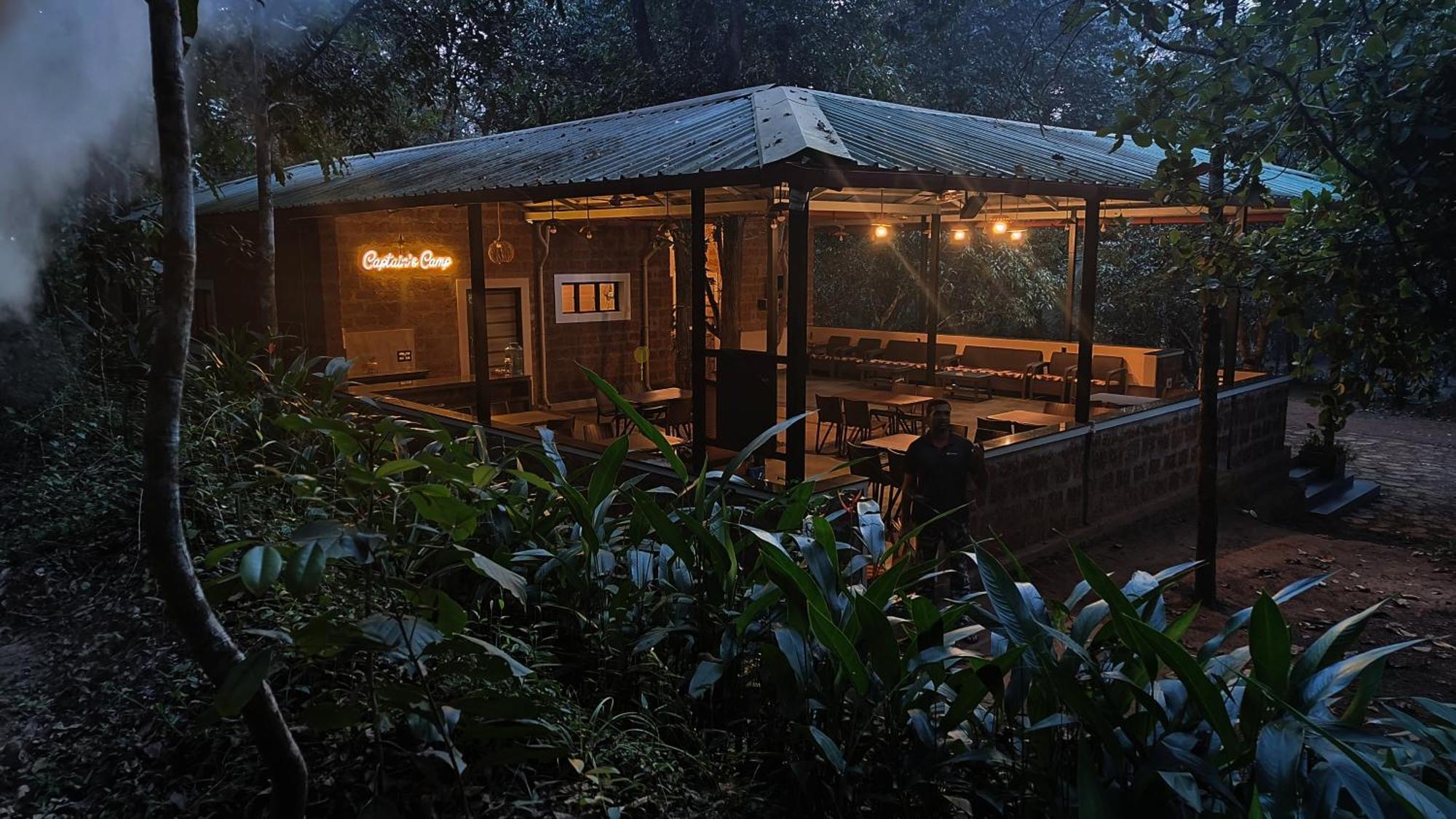 Captain'S Camp Sirsi Ngoại thất bức ảnh